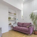 Appartamento Cozy Nest With Parking, *