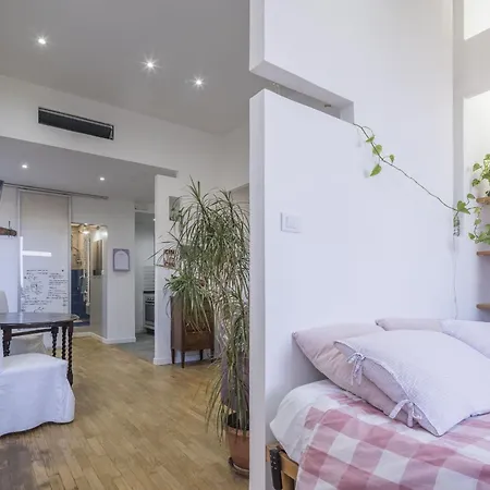 Cozy Nest With Parking, *